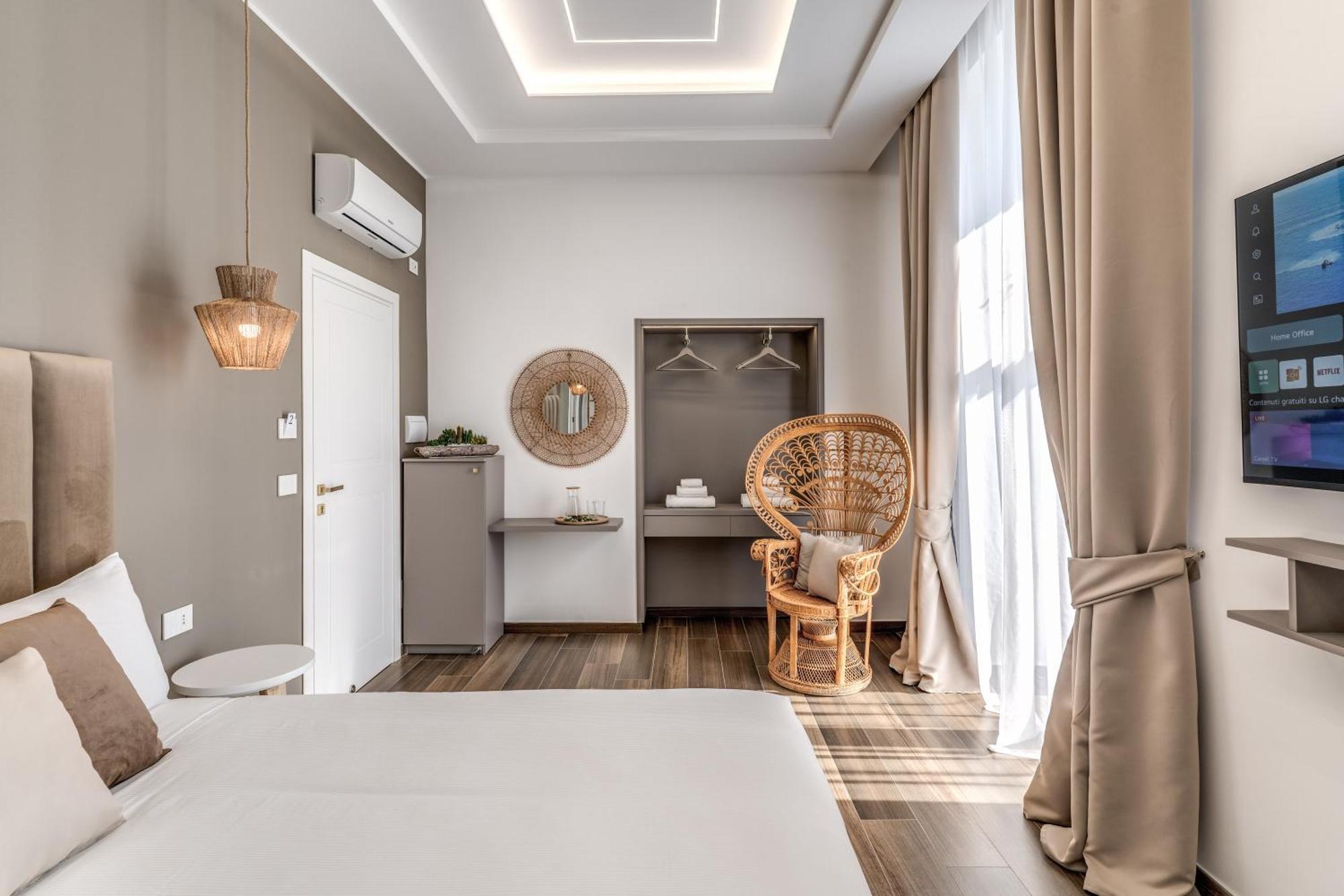 Atarooms Suites Napoli ภายนอก รูปภาพ