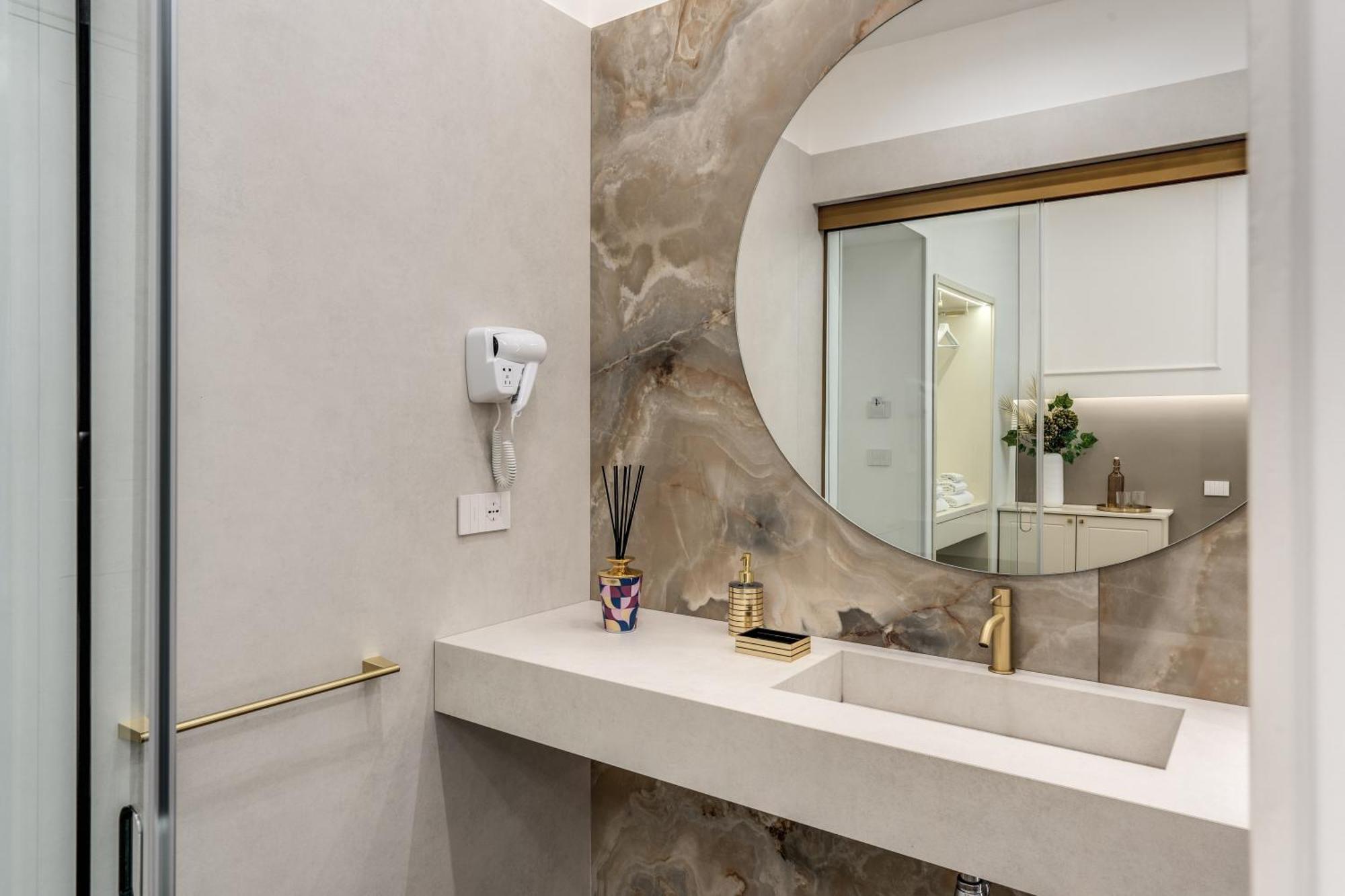 Atarooms Suites Napoli ภายนอก รูปภาพ